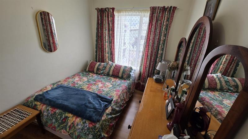 3 Bedroom Property for Sale in Fraaiuitsig Western Cape